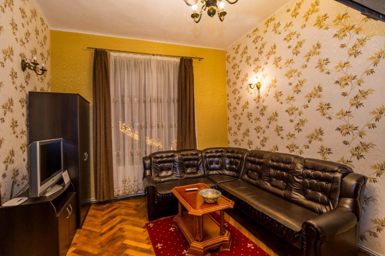 Aristocrat Vintage Apartment 布拉索夫 外观 照片