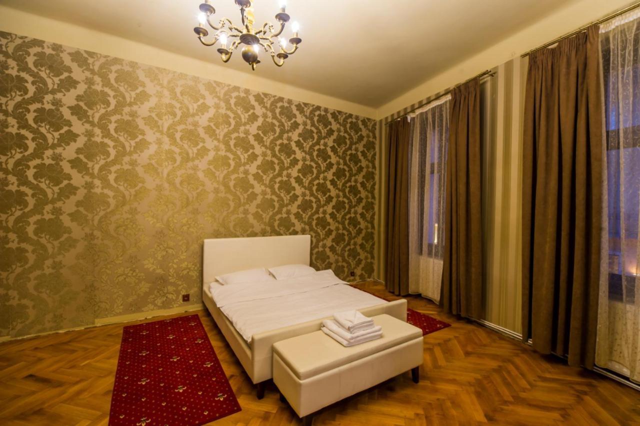 Aristocrat Vintage Apartment 布拉索夫 外观 照片